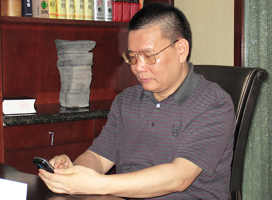 边锡明
