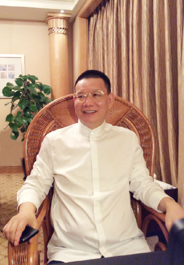 边锡明