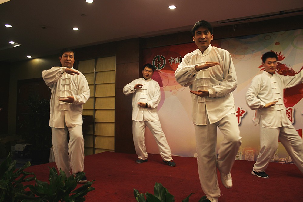 482815876d757dbd02.jpg