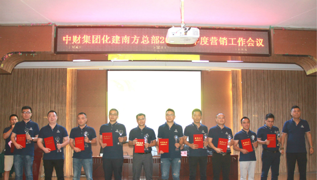 546745b43004a5aafc.jpg