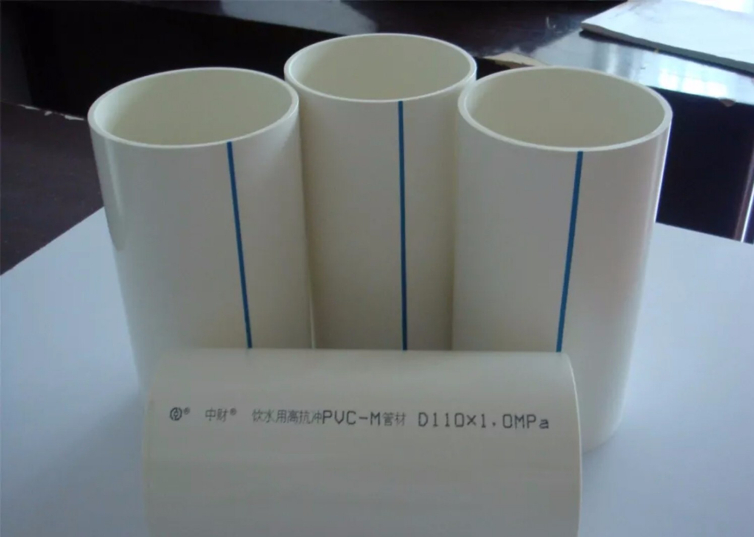 835135e0ab1446d8c4.jpg