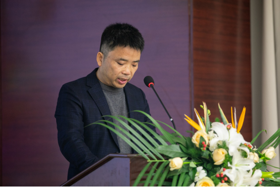 170715ff822a453e45.png