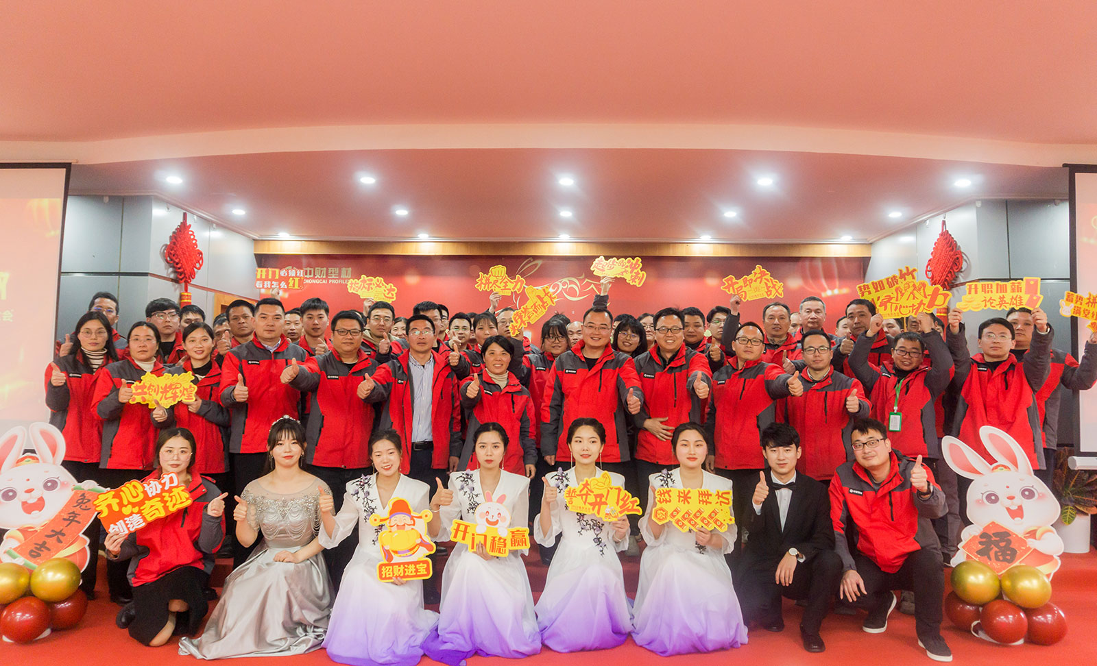 4050063e2ffacaceb5.jpg