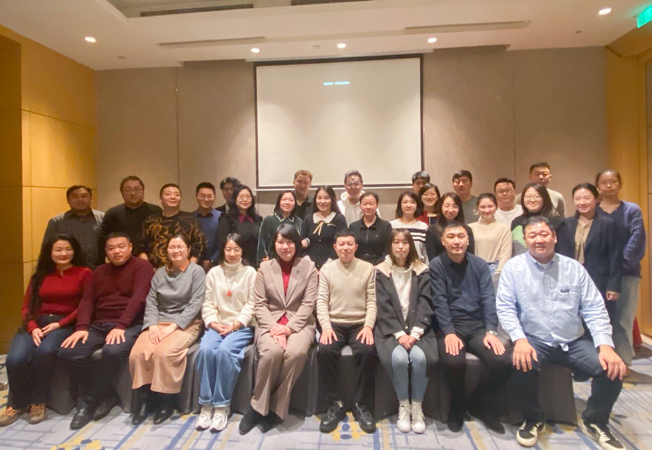hth官方网页入口金融广角（小贷）2023年工作总结暨2024年工作计划会议照片.jpg
