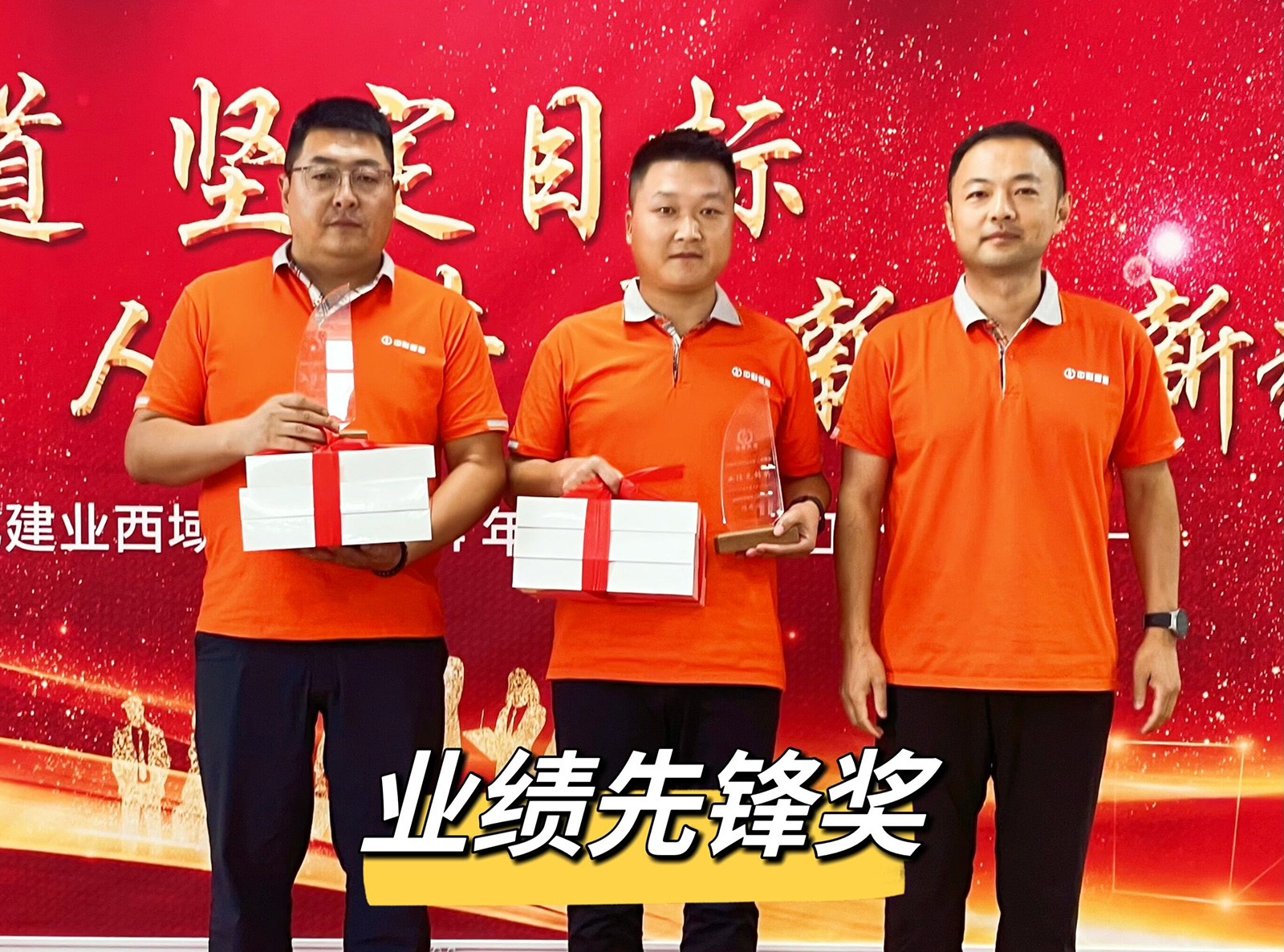 668e2acc5c737.jpg
