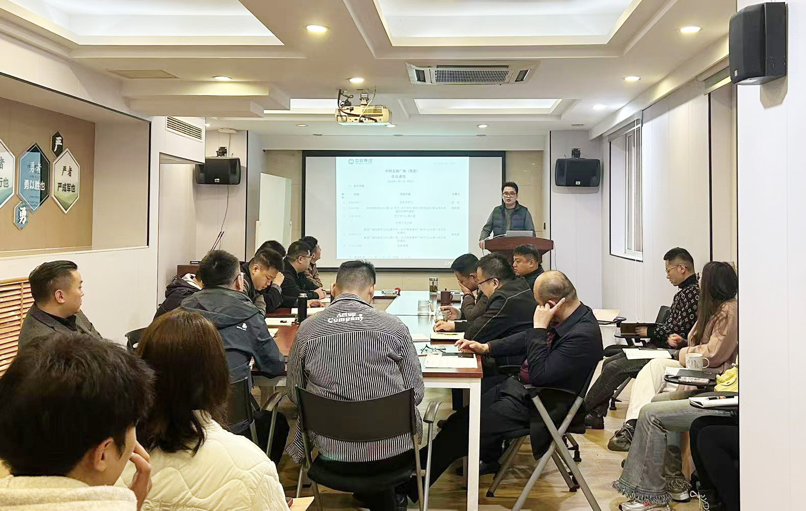 6735ade491faf.jpg