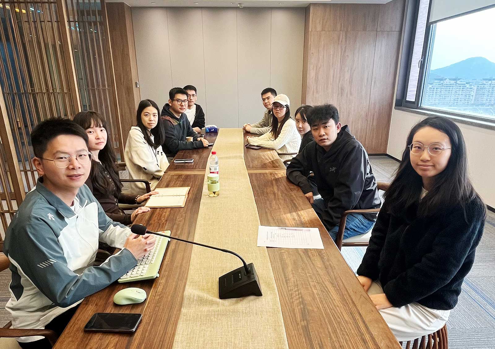 6909aab5f0bb9.jpg 6909aab5f0bb9.jpg