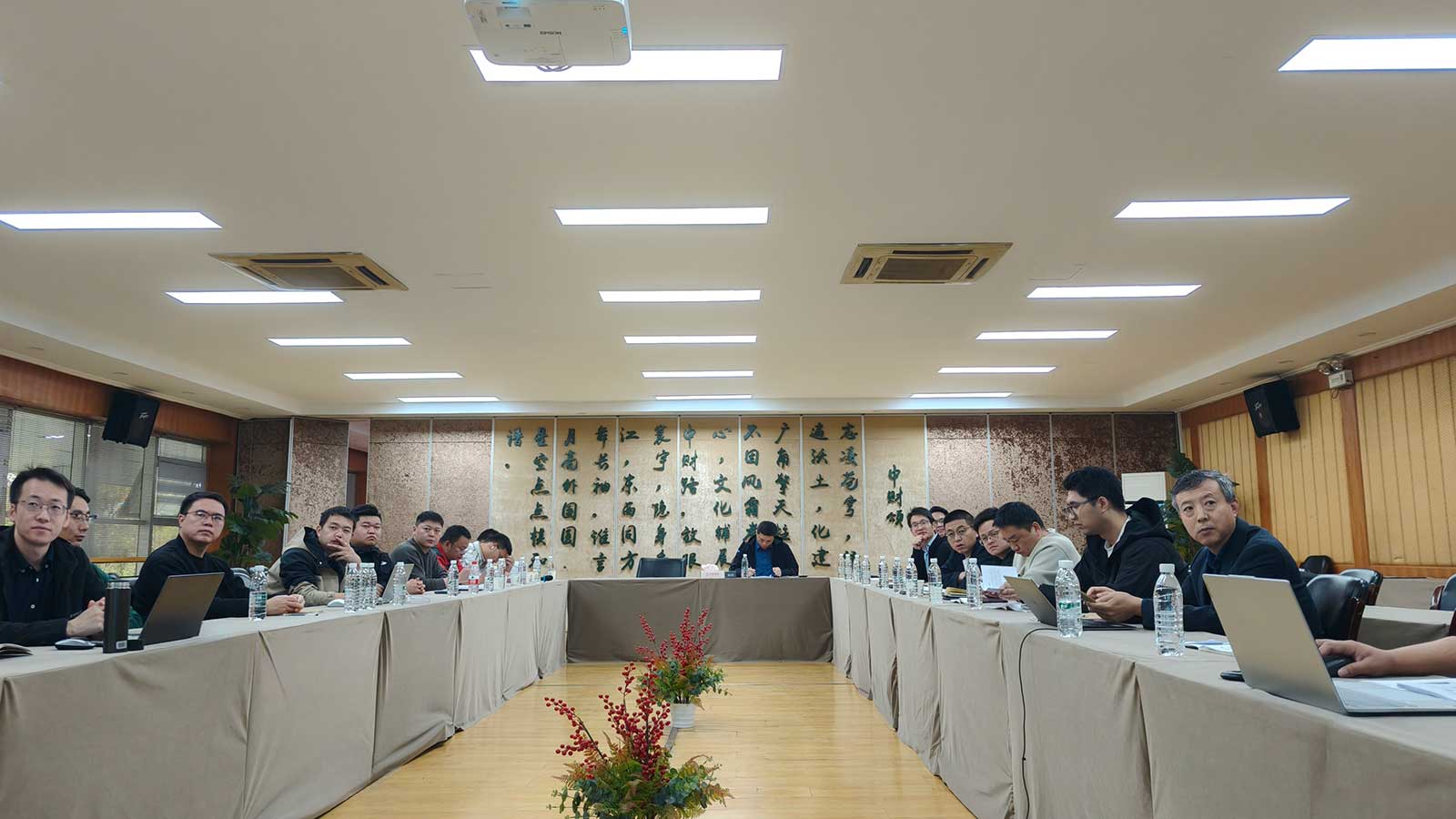 690aefa8a5e53.jpg 690aefa8a5e53.jpg