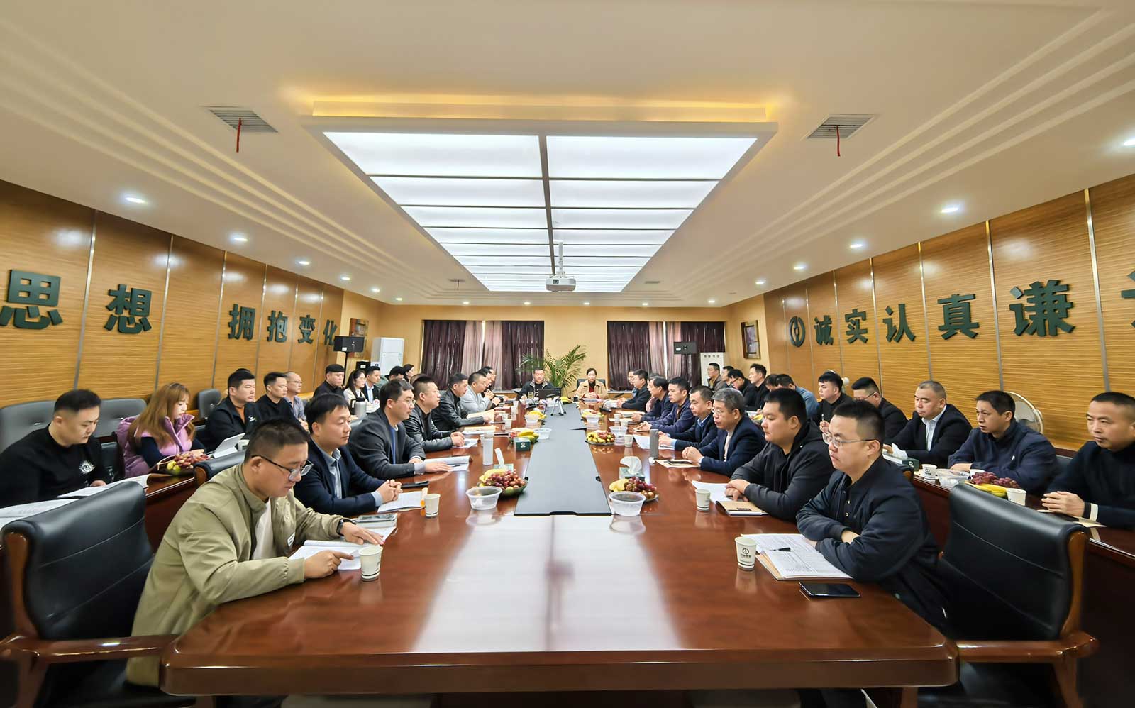 690bec8200553.jpg 690bec8200553.jpg