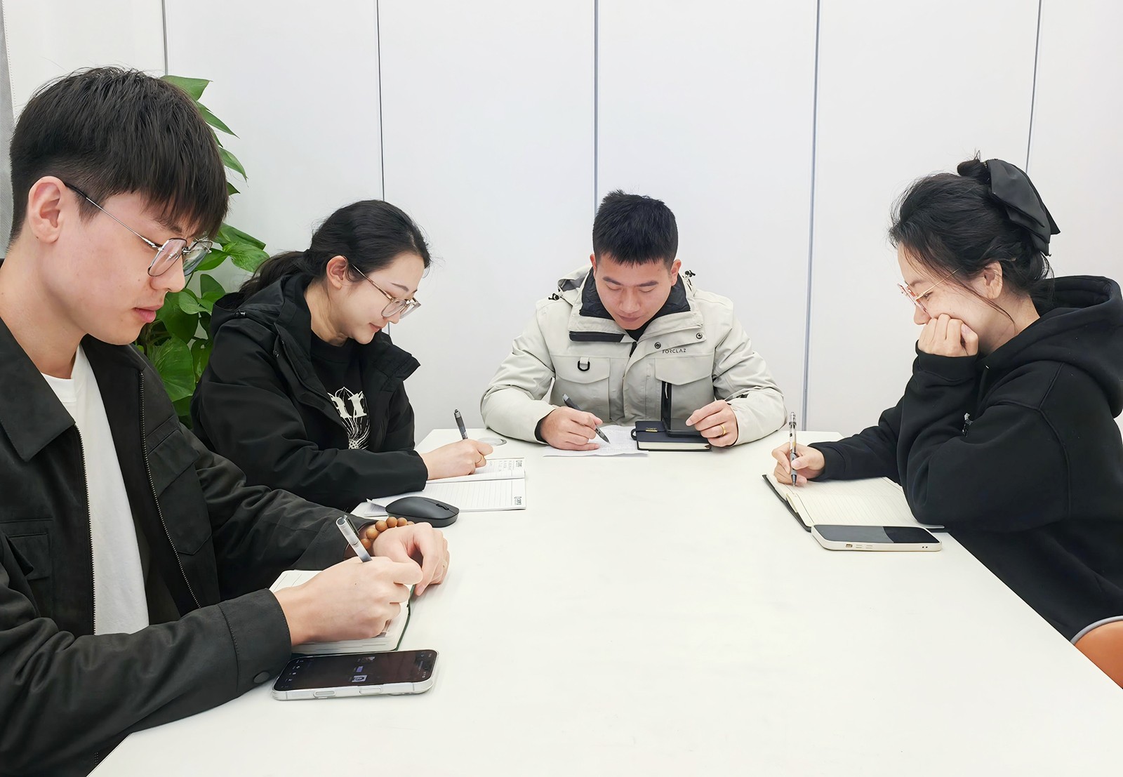 692d50000b31c.jpg 692d50000b31c.jpg