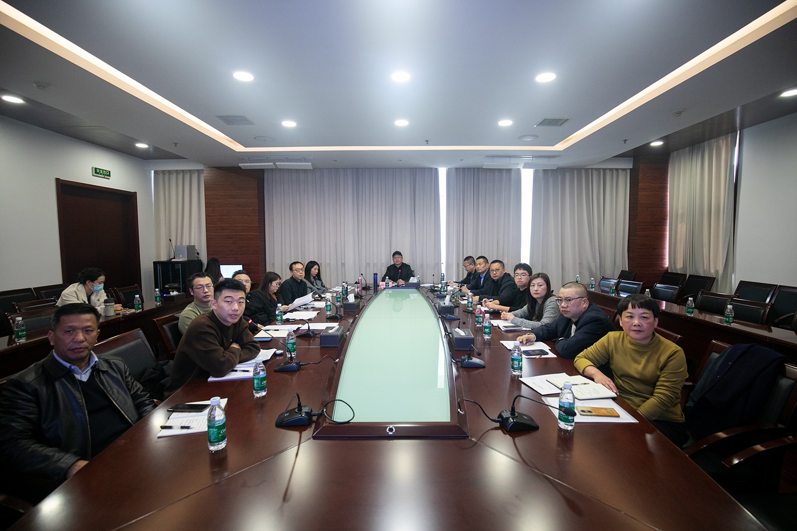 692e9cdddafe2.jpg 692e9cdddafe2.jpg