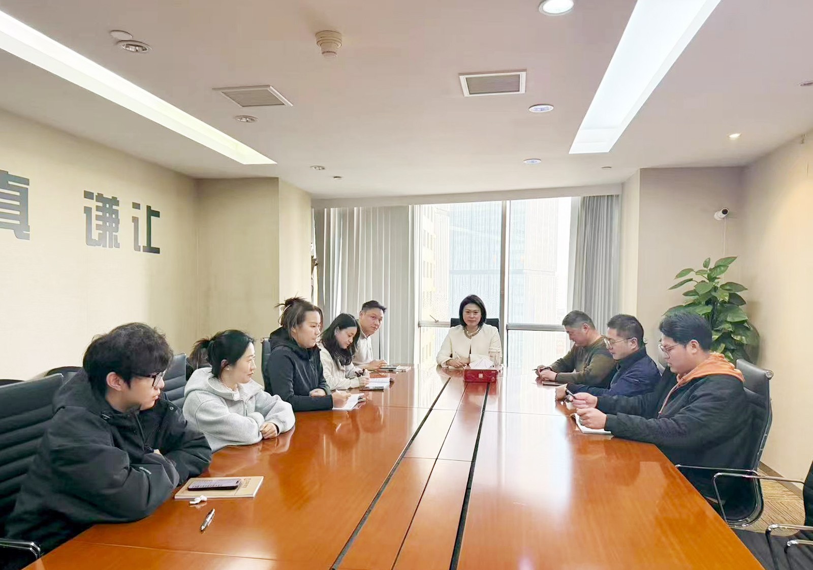 695e1a67e6f9c.jpg 695e1a67e6f9c.jpg