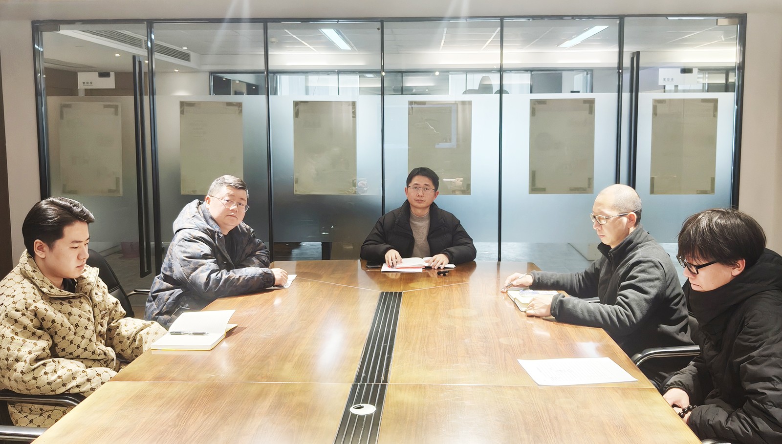 695e1b22a0668.jpg 695e1b22a0668.jpg