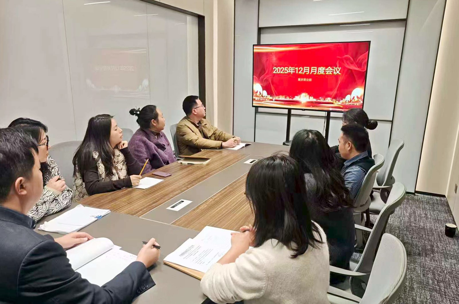 695e1b8ef136f.jpg 695e1b8ef136f.jpg