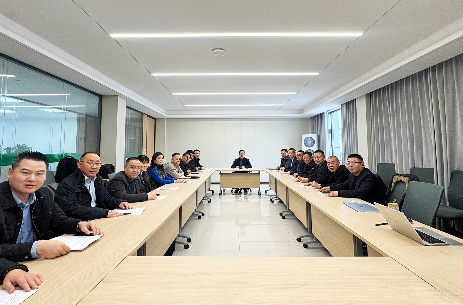 695f229da8c20.jpg 695f229da8c20.jpg