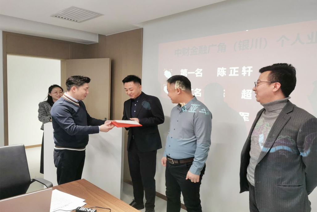 65c347f100385.jpg 65c347f100385.jpg