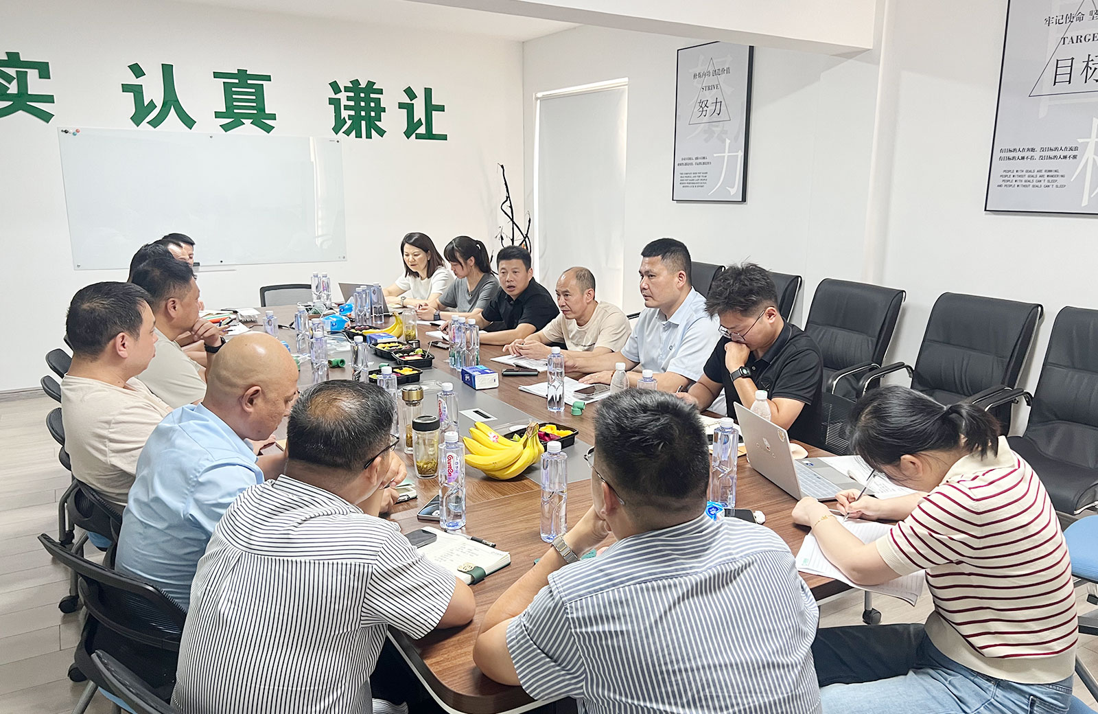 68c8cf274f1fe.jpg 68c8cf274f1fe.jpg