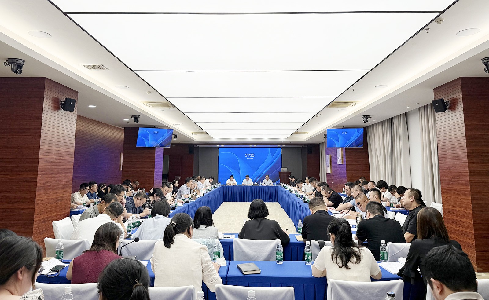 68d64e8d31e53.jpg 68d64e8d31e53.jpg