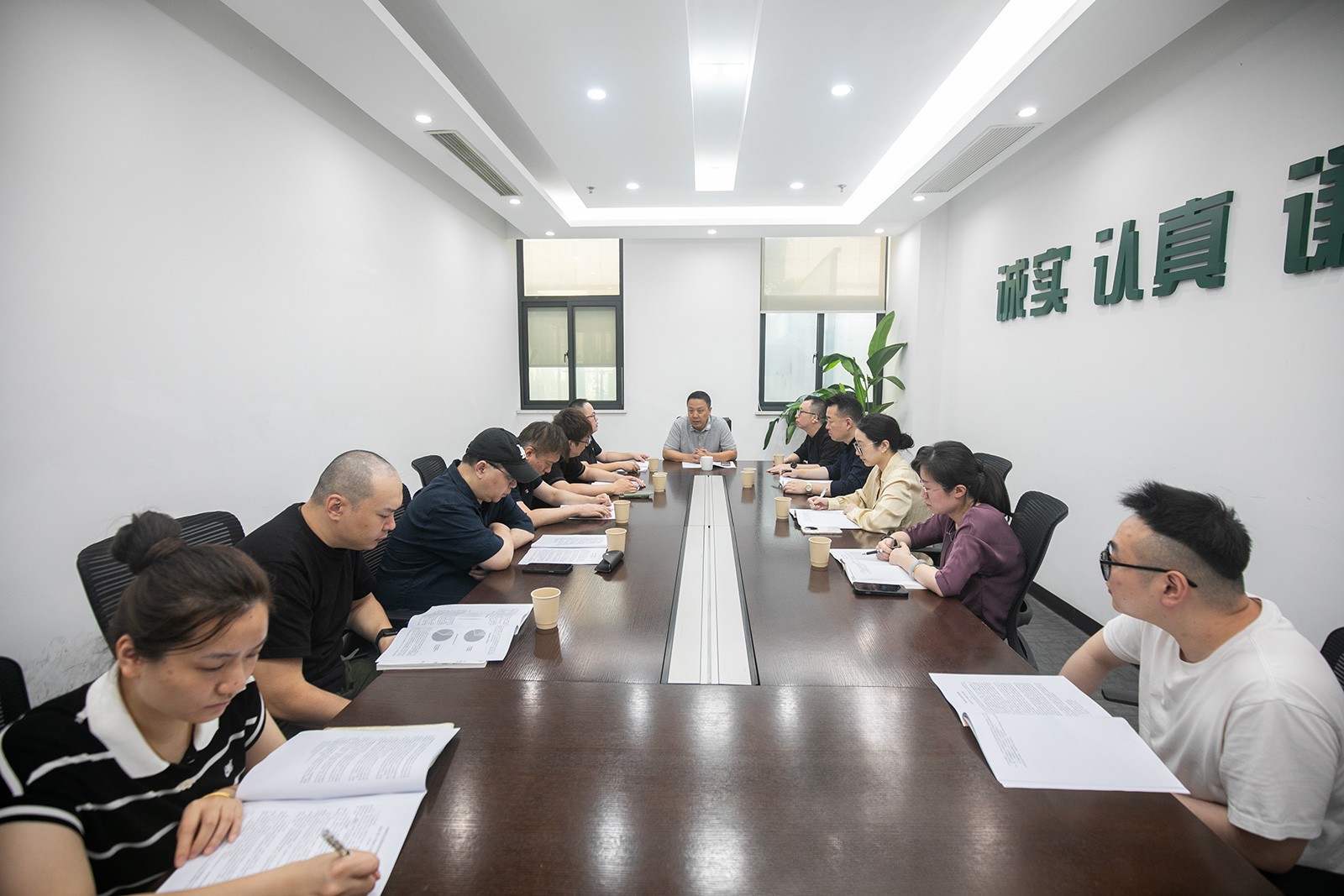 68d9d5f967246.jpg 68d9d5f967246.jpg