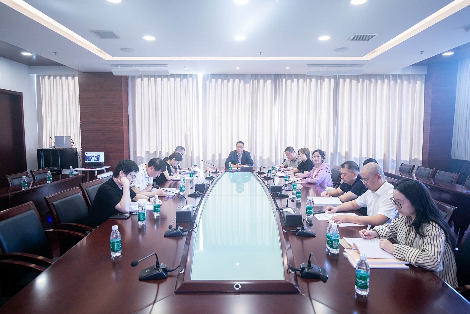 68d9d69a15b41.jpg 68d9d69a15b41.jpg