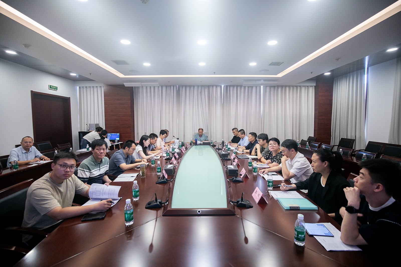 68d9fcba075c8.jpg 68d9fcba075c8.jpg