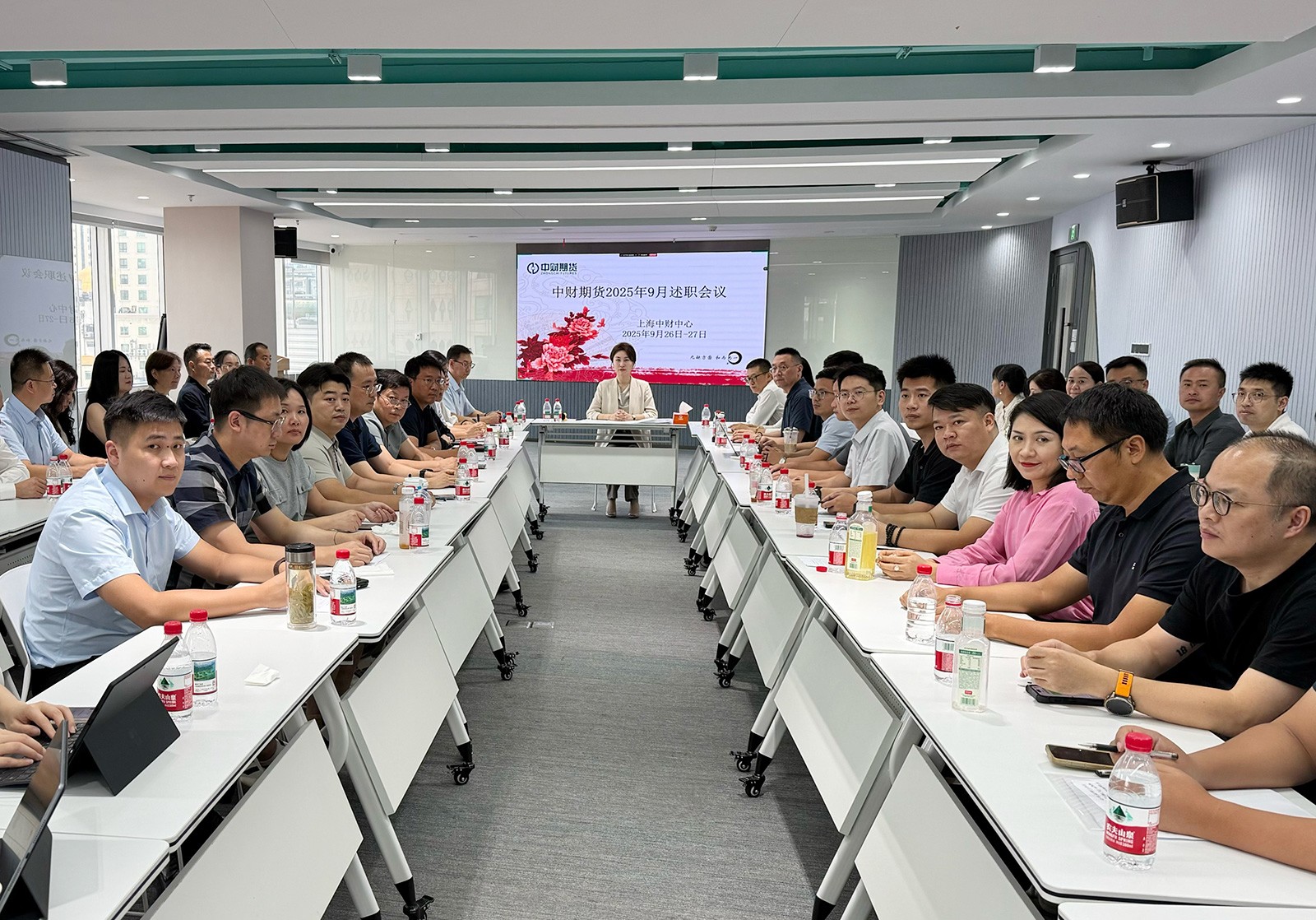 68da1bb7bfcf6.jpg 68da1bb7bfcf6.jpg