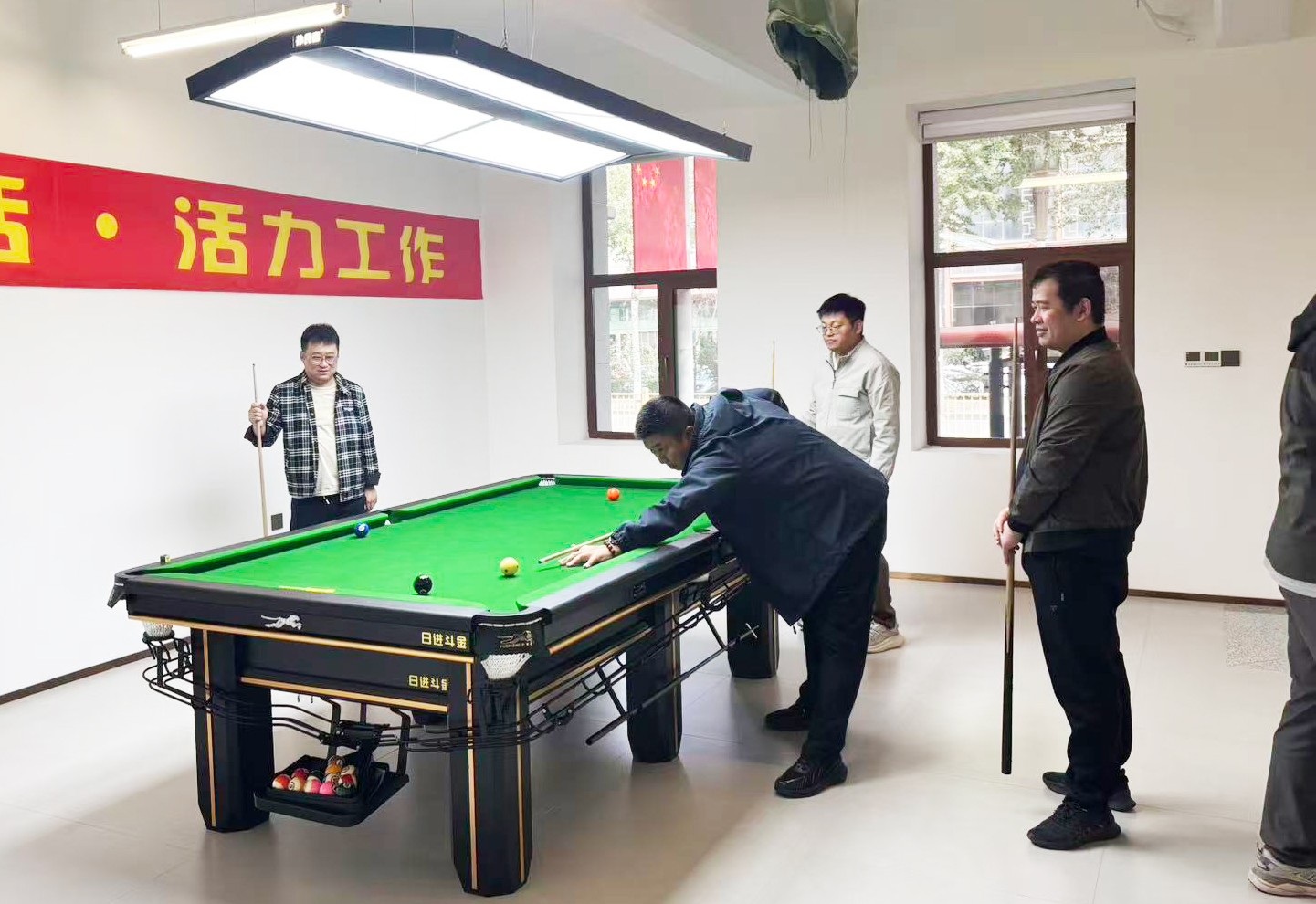 68e7779a36bf6.jpg 68e7779a36bf6.jpg