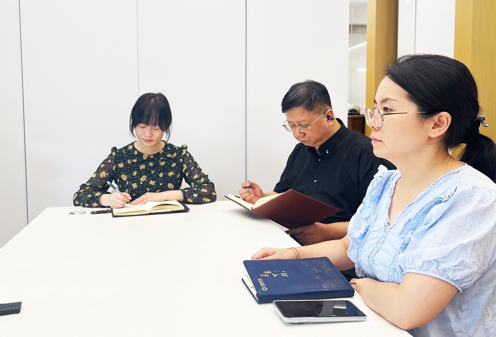 68ede80aa68d6.jpg 68ede80aa68d6.jpg