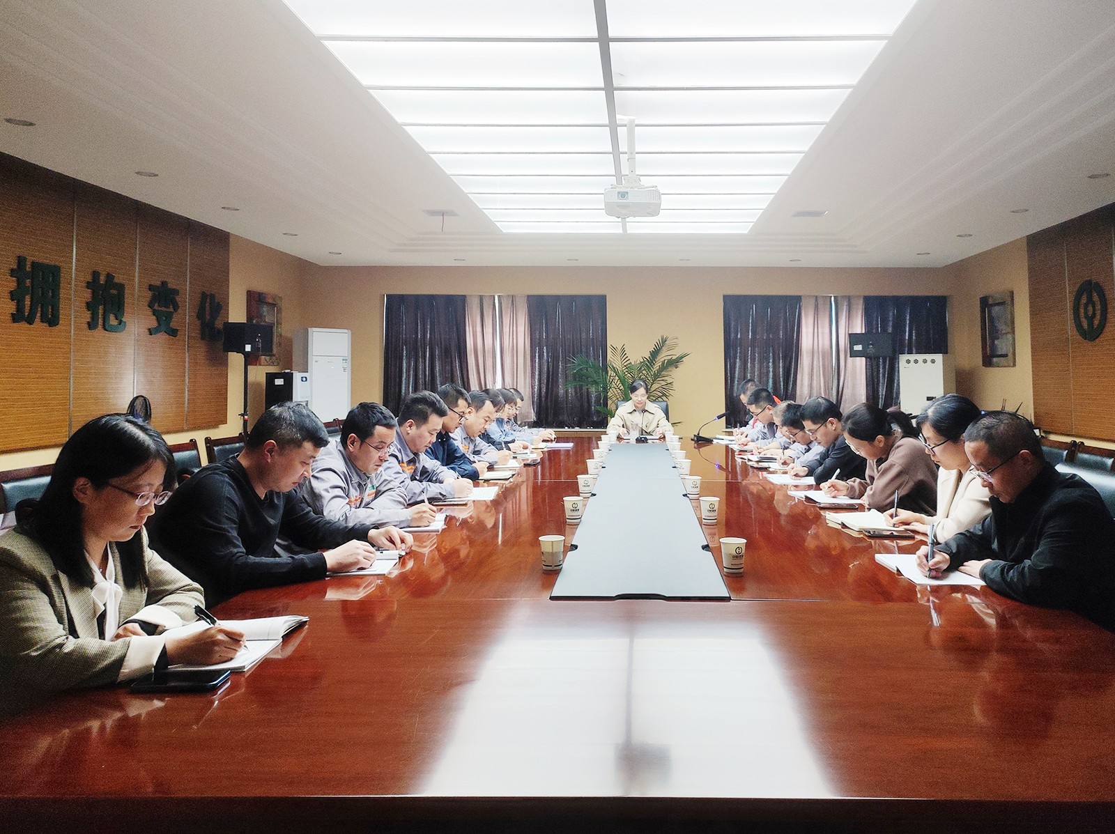 68ee04920453c.jpg 68ee04920453c.jpg