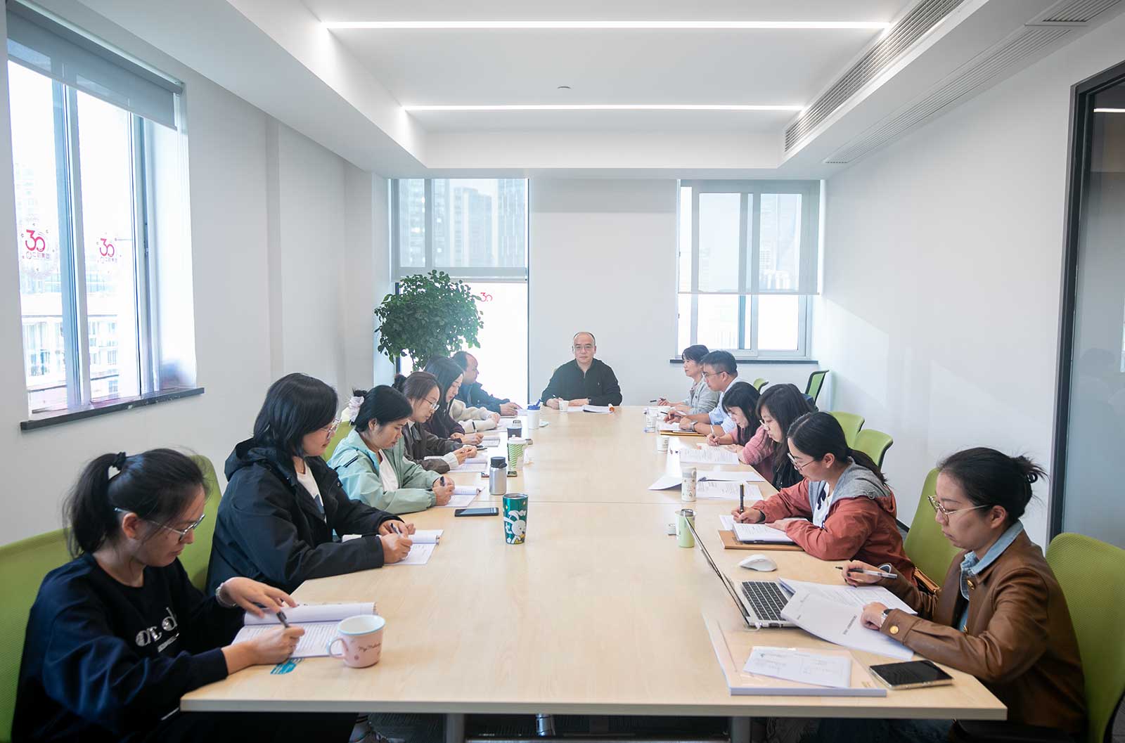 690024e8d096b.jpg 690024e8d096b.jpg